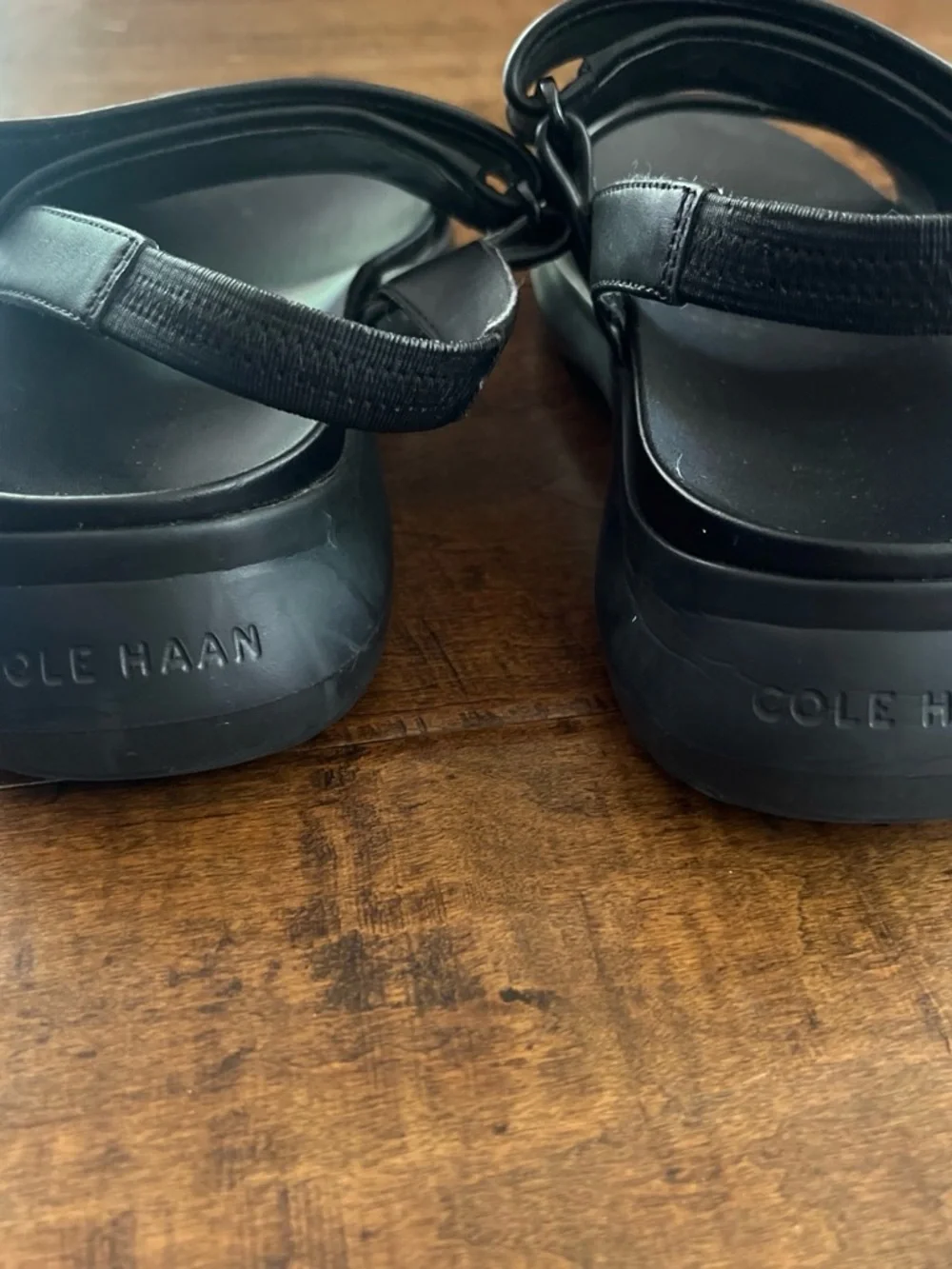 Cole Haan Zerogrand Meritt black leather sandals with chunky soles. Sz.7